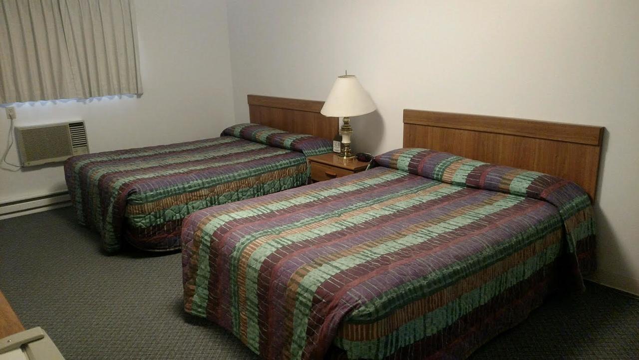 Out West Motel Milton-Freewater エクステリア 写真